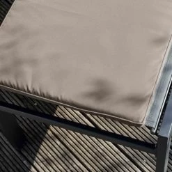 Remise ⭐ Oviala Matelas Pour Bain De Soleil Lot De 2 Coussins Bain De Soleil Polyester Taupe 186x53x5 Cm 🔔 -Fauteuils suspendus Soldes lot de 2 coussins bain de soleil polyester taupe 186x53x5 cm 4